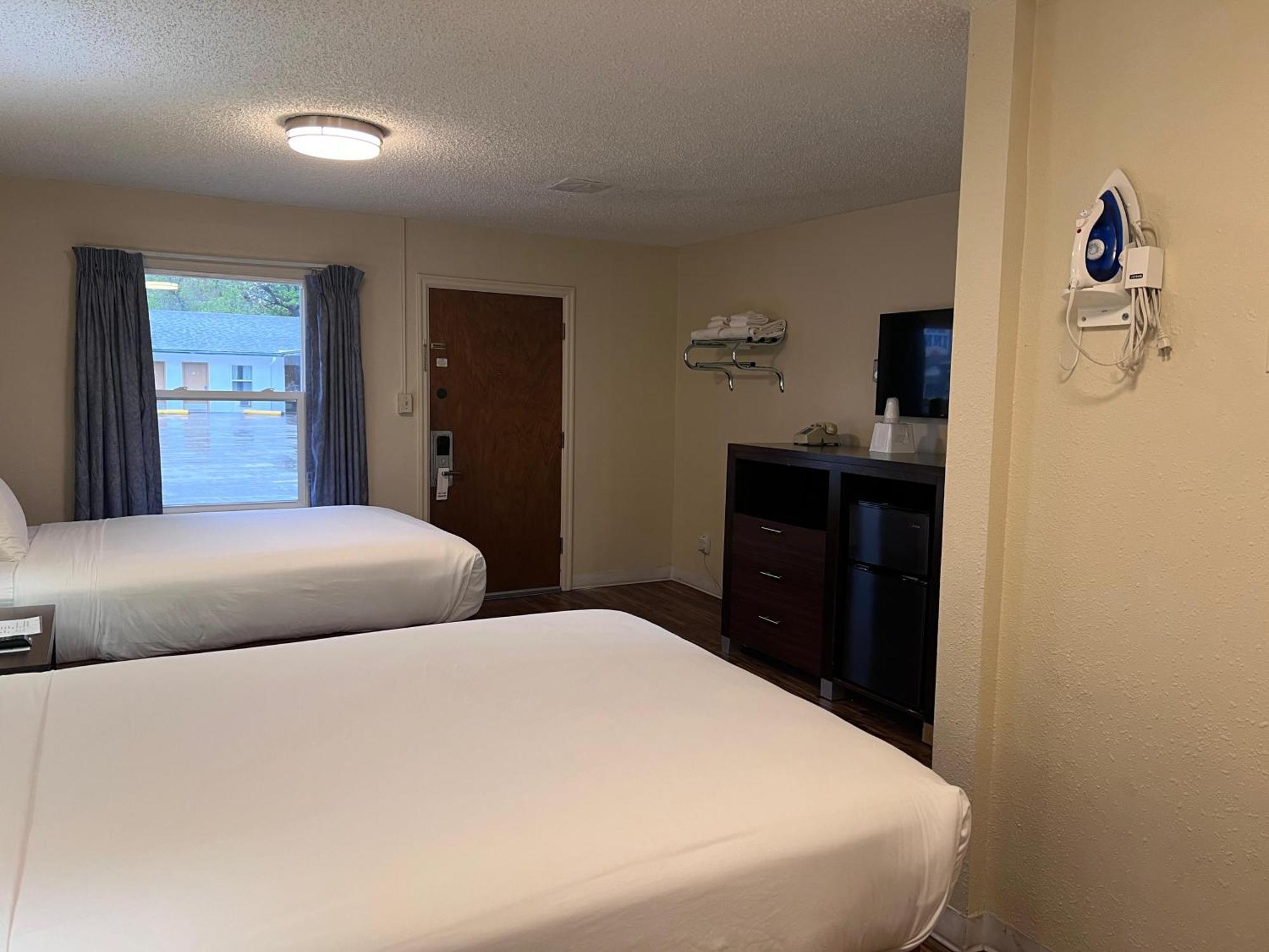Motel Sunrise Motor 2*